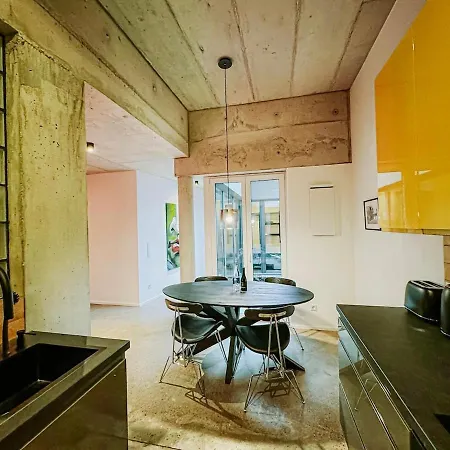 Maeaekuh I Loft I Wohnen Am Flosshafen *
