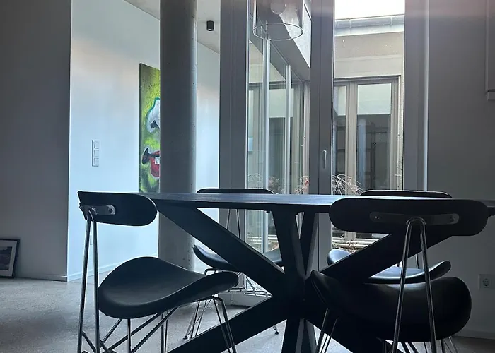 Maeaekuh I Loft I Wohnen Am Flosshafen Appartement