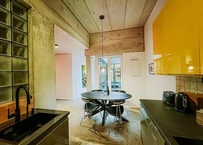 Maeaekuh I Loft I Wohnen Am Flosshafen *