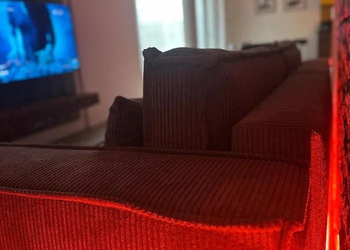 Appartement Maeaekuh I Loft I Wohnen Am Flosshafen